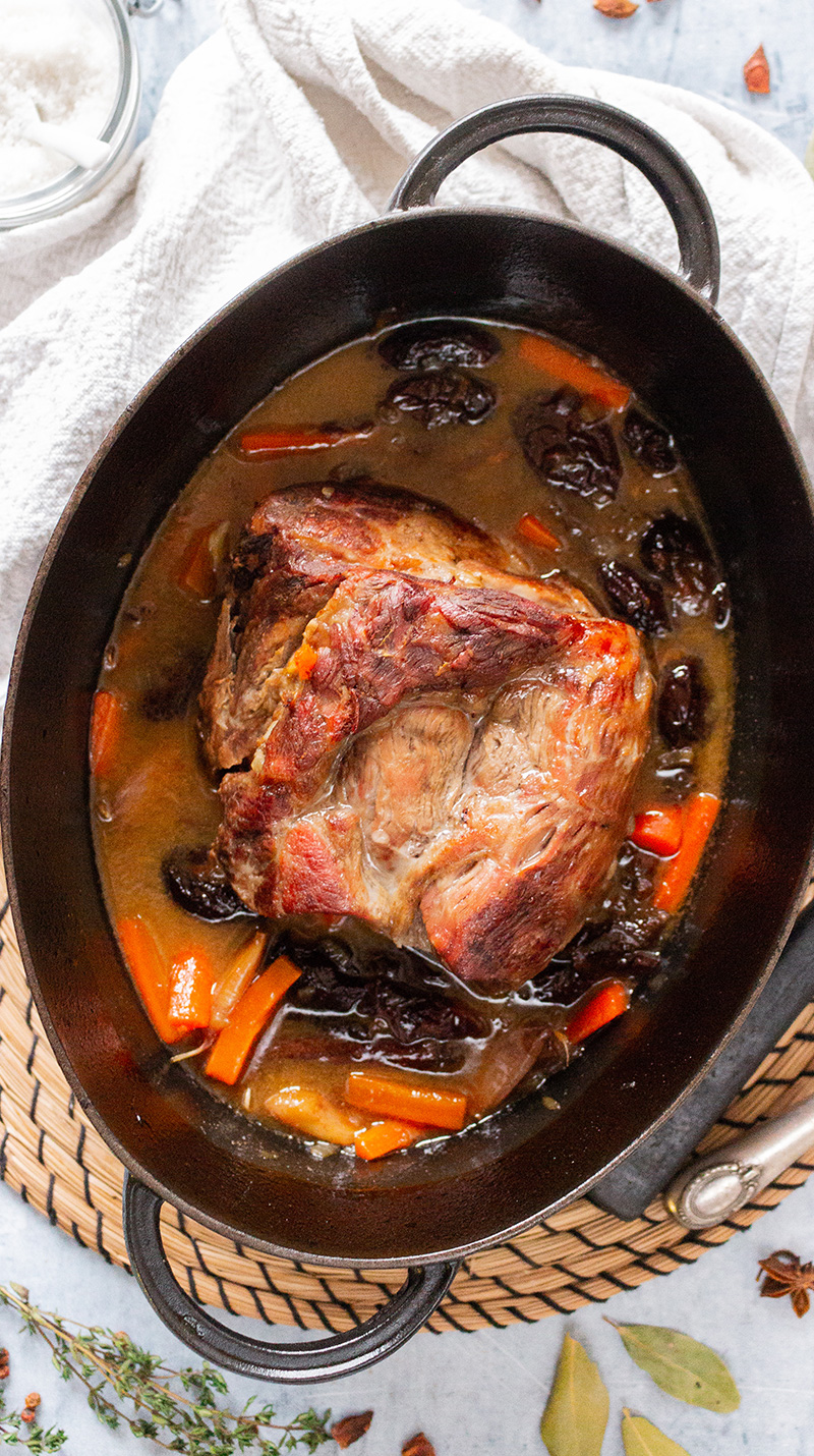 Rôti De Porc Abricot Pruneau Au Four Rôti de porc aux pruneaux en cocotte - Qblog