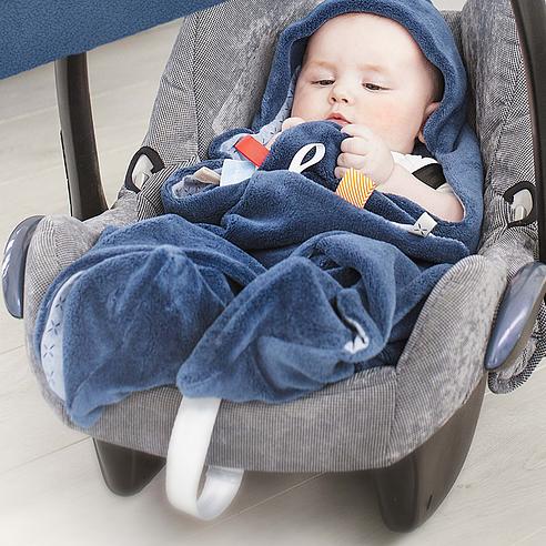 QoQa  Snoozebaby Trendy Wrapping Babydecke