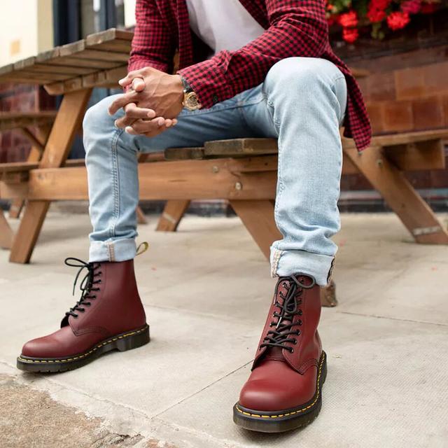 Dr martens bordeaux maat 37 best sale